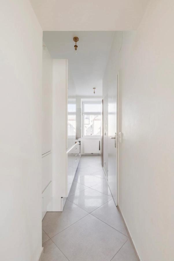 Apartment Near Hauptbahnhof - Kingsize Bed Vienna Exterior photo